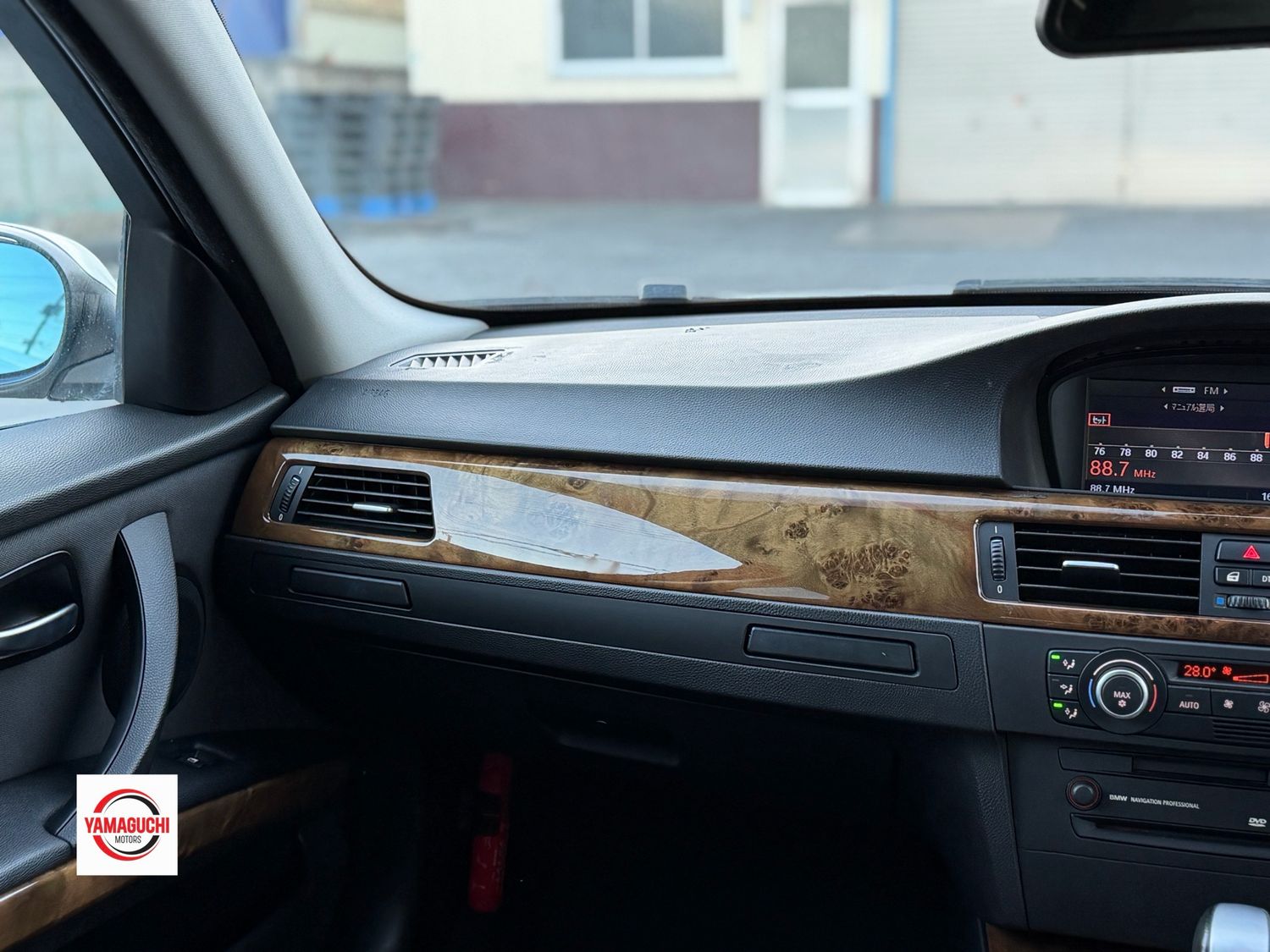 BMW 3 SERIES (E90) – PREMIUM SPORT SEDAN 