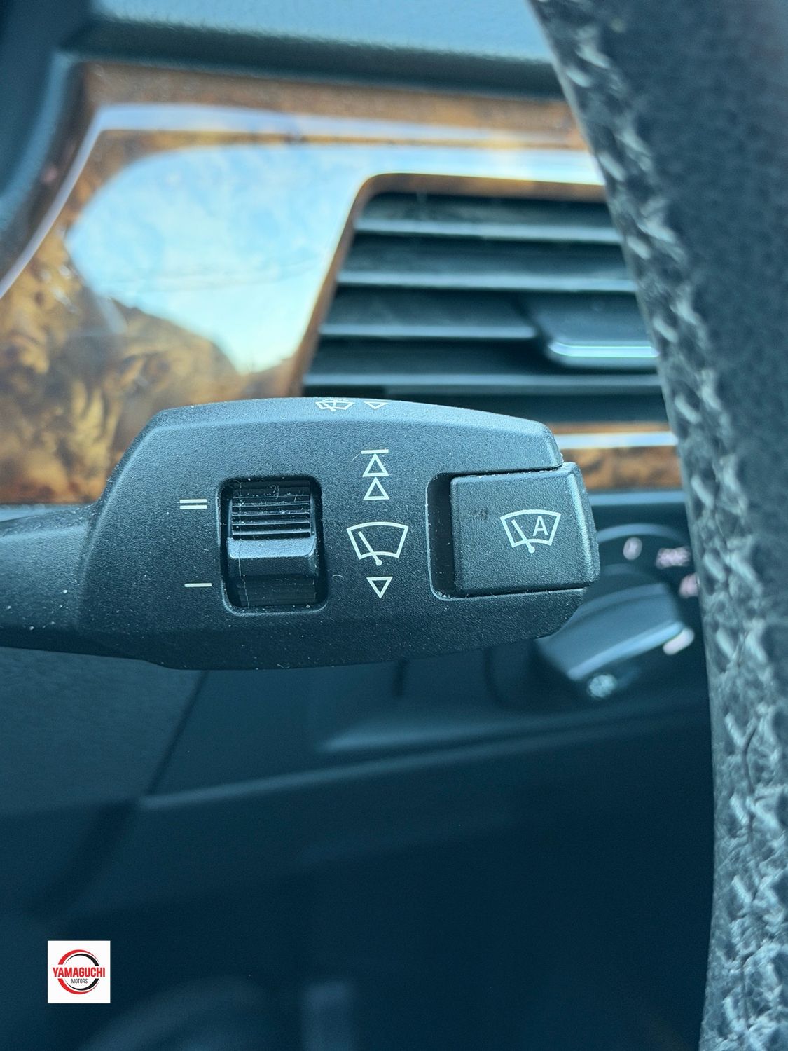 BMW 3 SERIES (E90) – PREMIUM SPORT SEDAN 