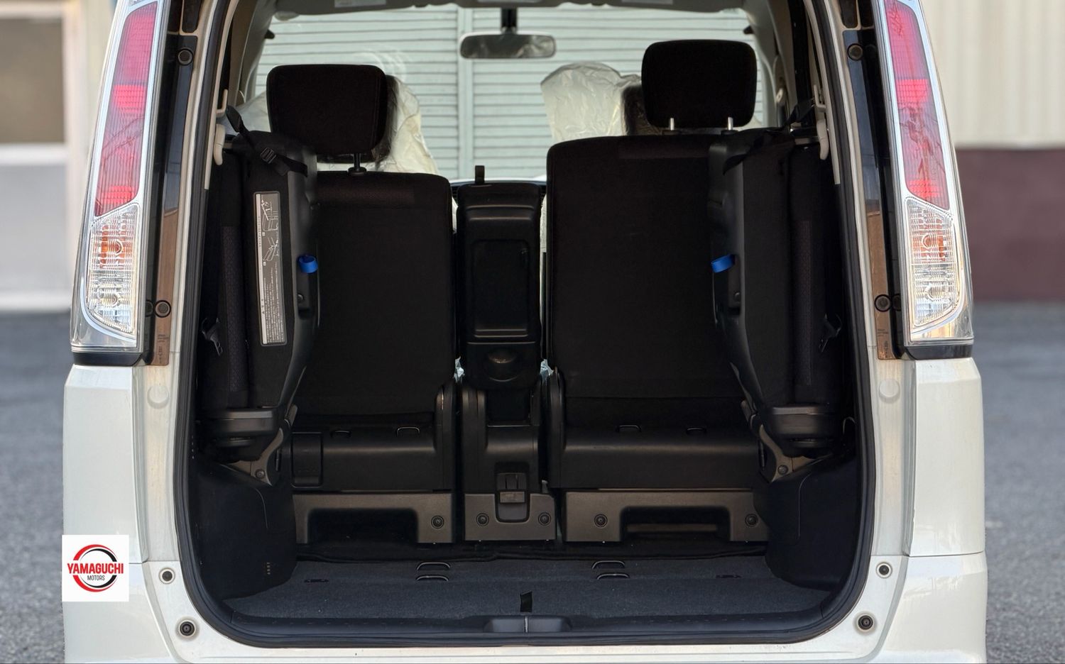 ✨ 2013 NISSAN SERENA S-HYBRID HIGHWAY STAR 4WD ✨