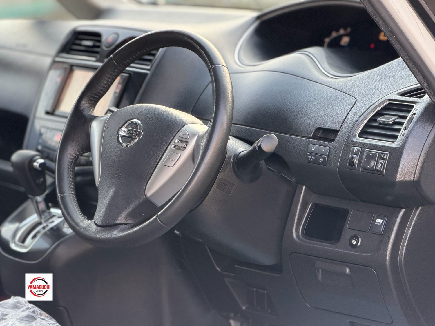 ✨ 2013 NISSAN SERENA S-HYBRID HIGHWAY STAR 4WD ✨