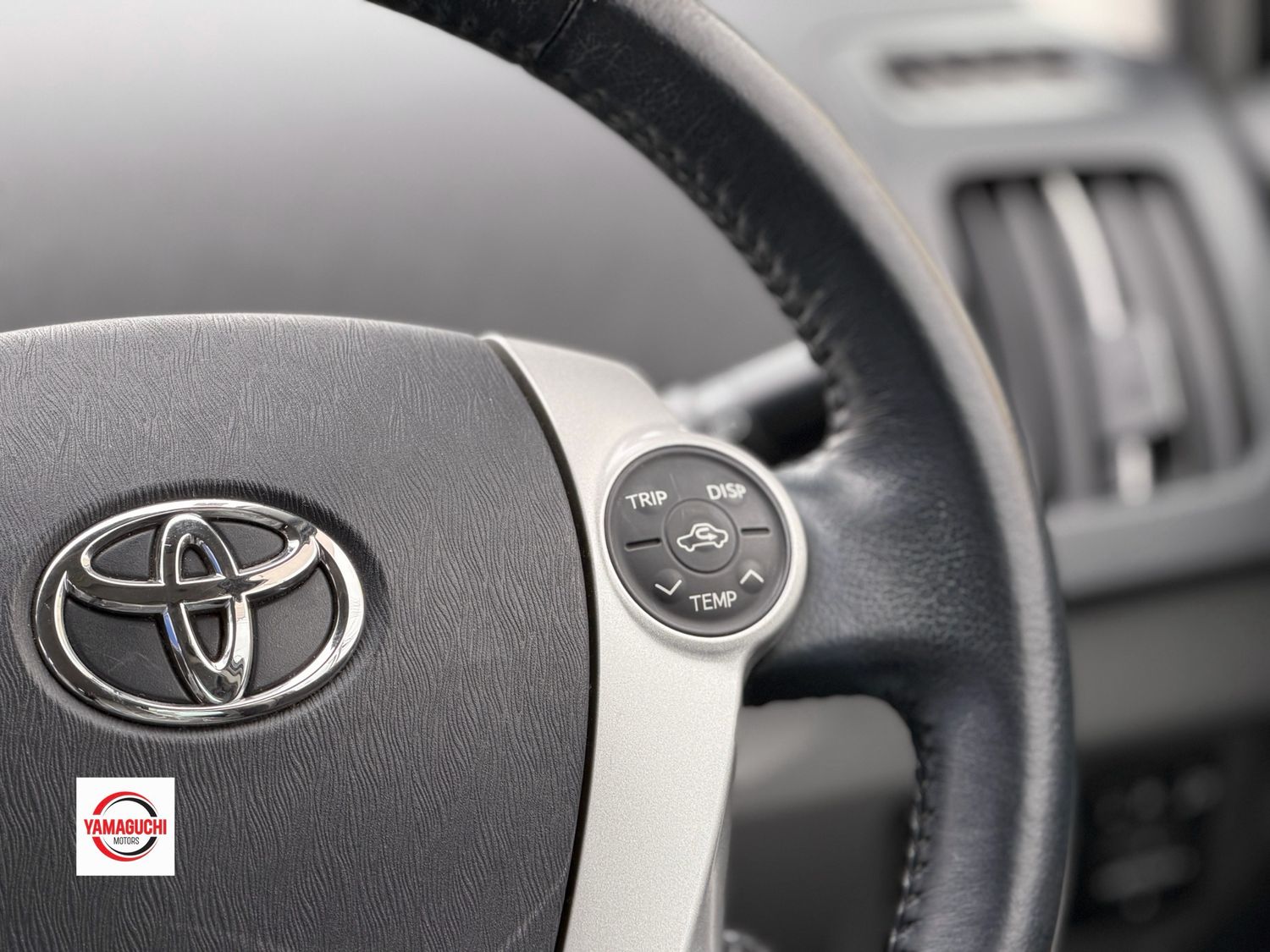 TOYOTA PRIUS HYBRID G GRADE (ZVW30) — FOR SALE