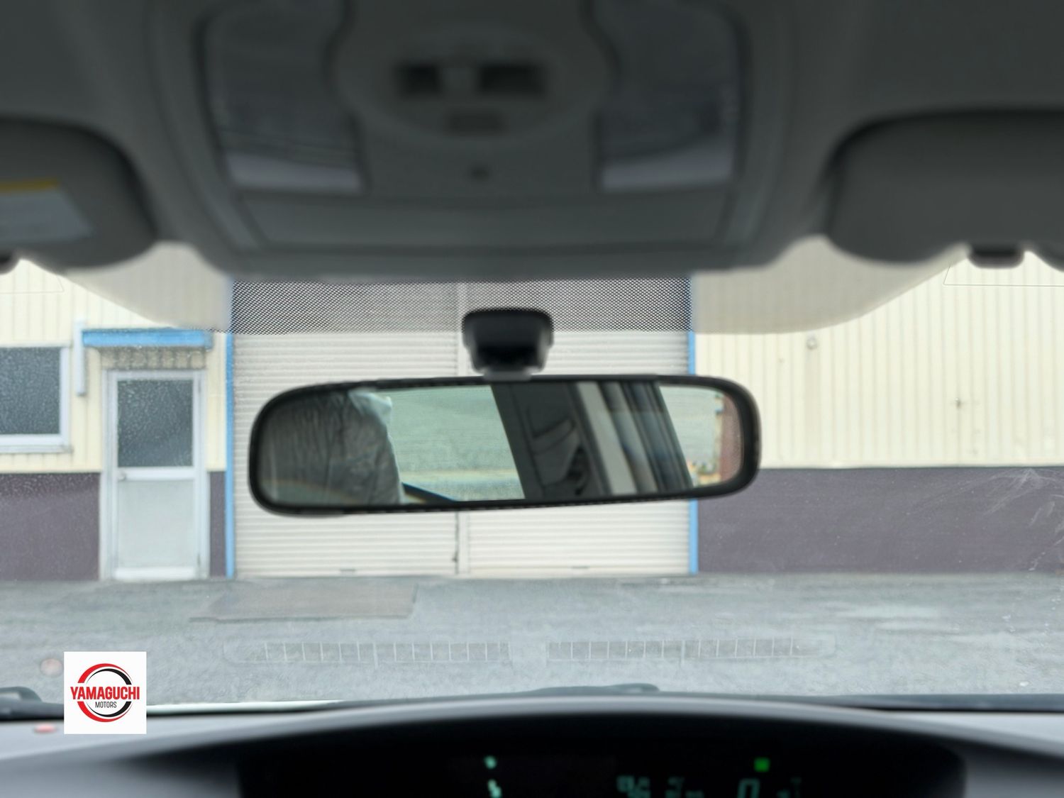 TOYOTA PRIUS HYBRID G GRADE (ZVW30) — FOR SALE