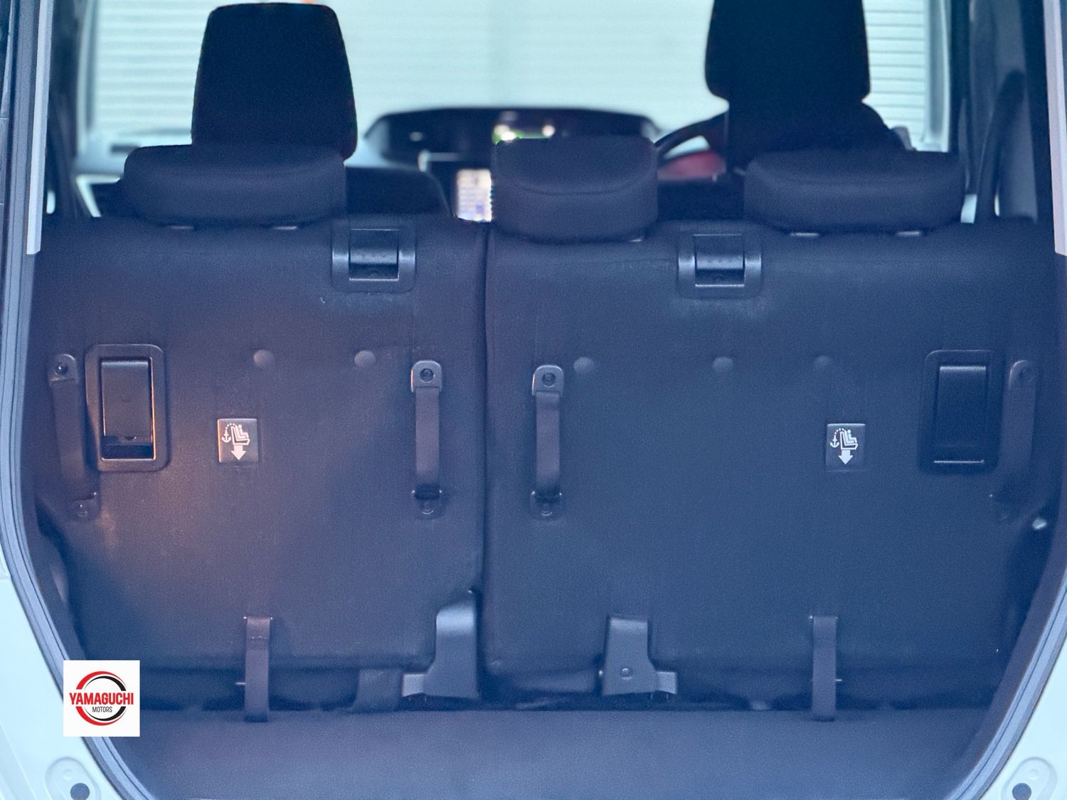 Toyota Roomy Custom G 2020 Model