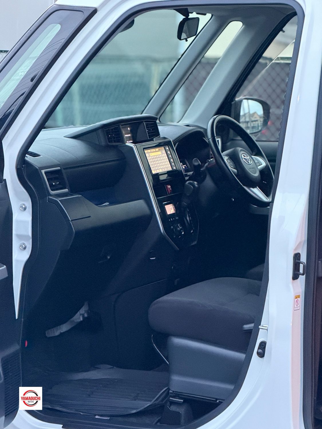 Toyota Roomy Custom G 2020 Model