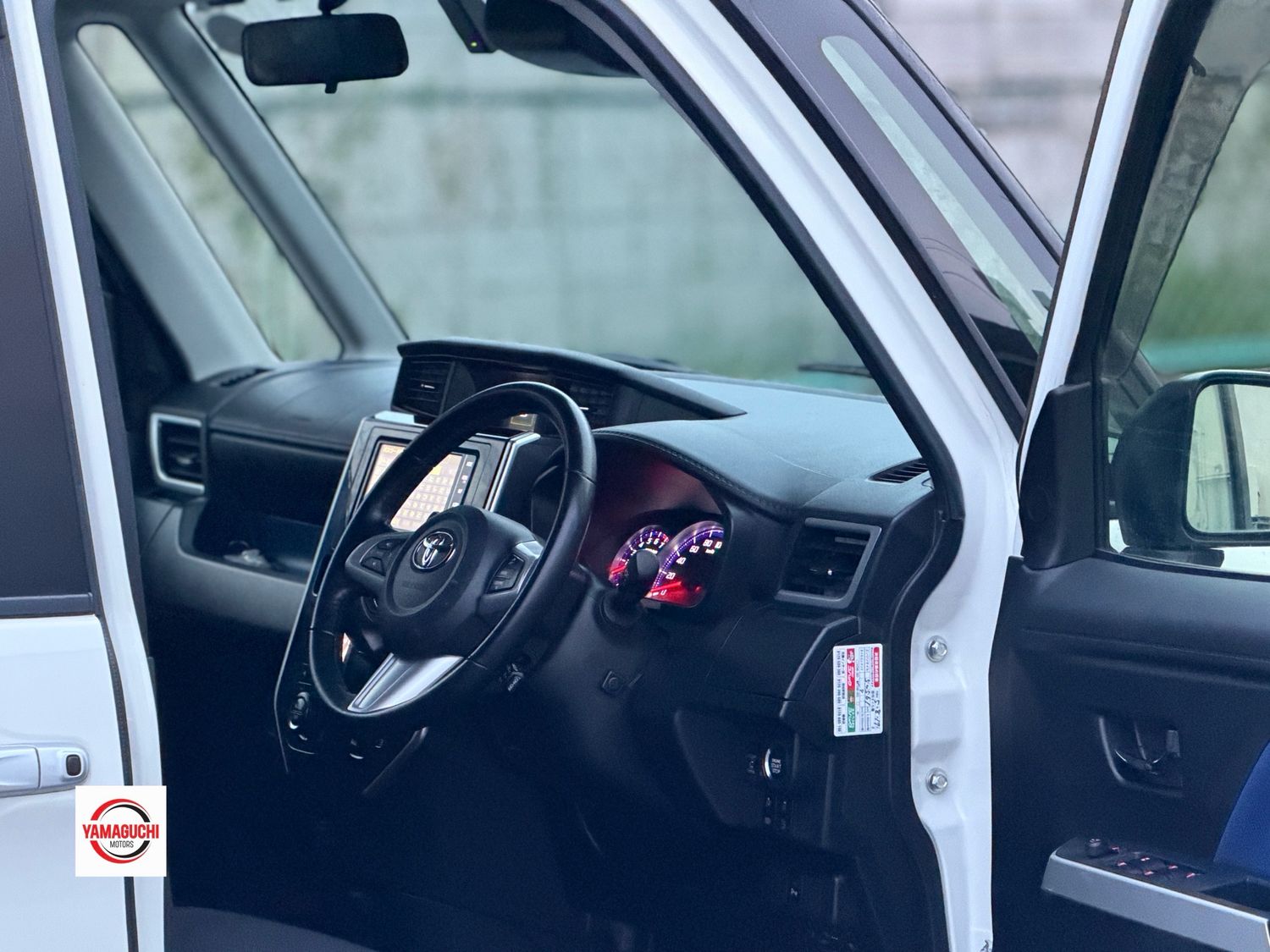 Toyota Roomy Custom G 2020 Model