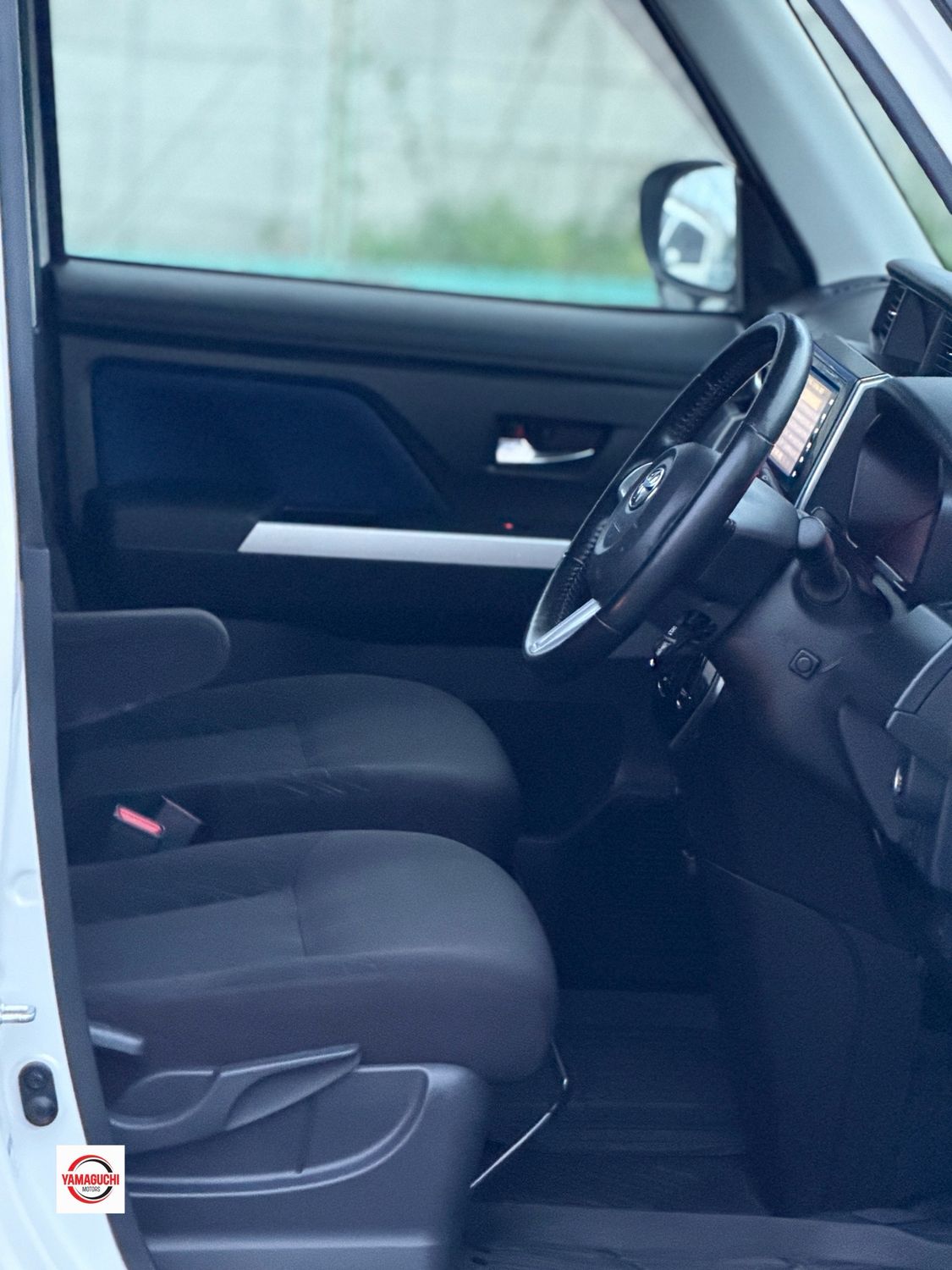 Toyota Roomy Custom G 2020 Model