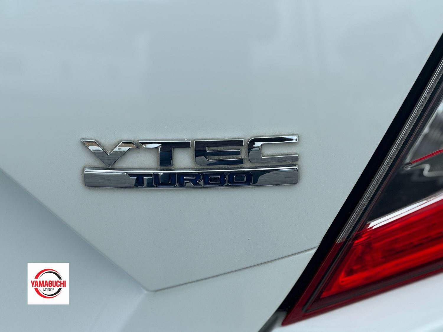 HONDA CIVIC SEDAN VTEC TURBO