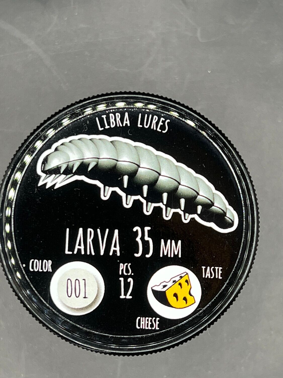 Libra Lures " Larva 35mm" NO 01 Weiß