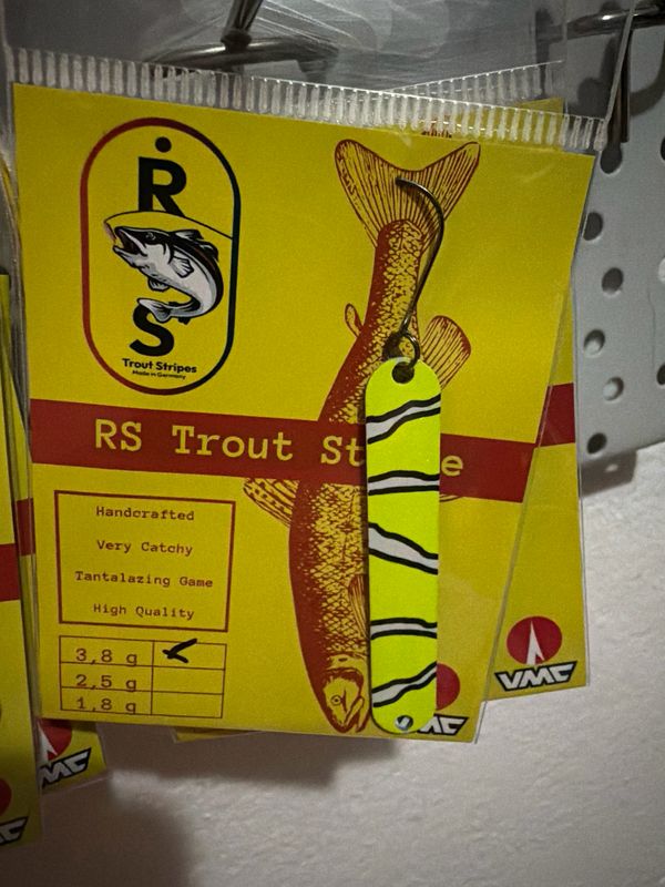 RS TROUT STRIPE „NEMO YELLOW „ EDIT RS TROUT STRIPE „NEMO YELLOW „ EDIT