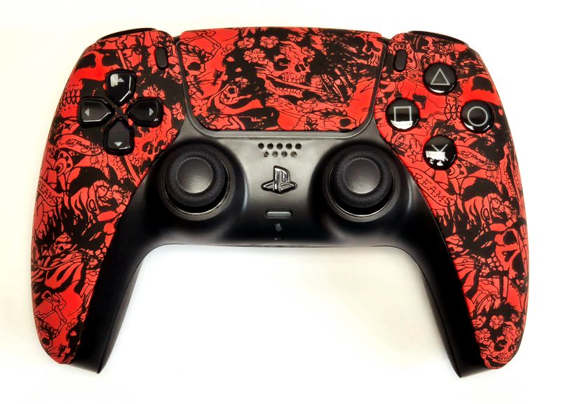 Custom PS5 Dualsense Controller - Crazy Red Skulls Soft Touch Design *NEW*