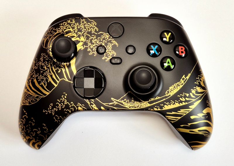 Customised Microsoft Wireless Xbox Series X/S Controller - The Great Wave of Kanagawa - Black & Gold *NEW*