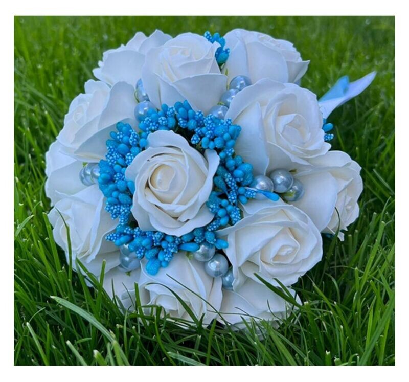 Ramo novia blanco y azul