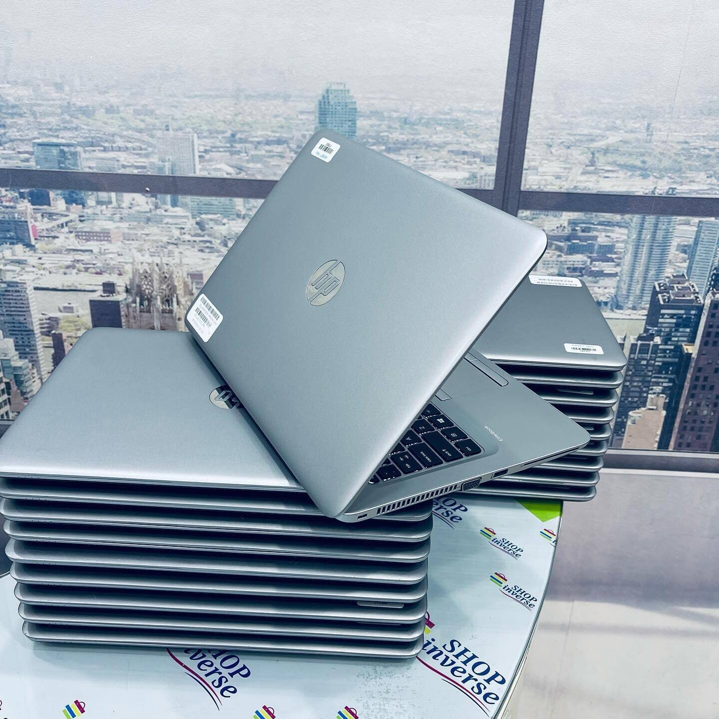 HP 840 G3 - 6th Gen. Intel Core i5 - 256GB SSD - 8GB RAM - 4GB Total Graphics - Keyboard Light - ₦170,000