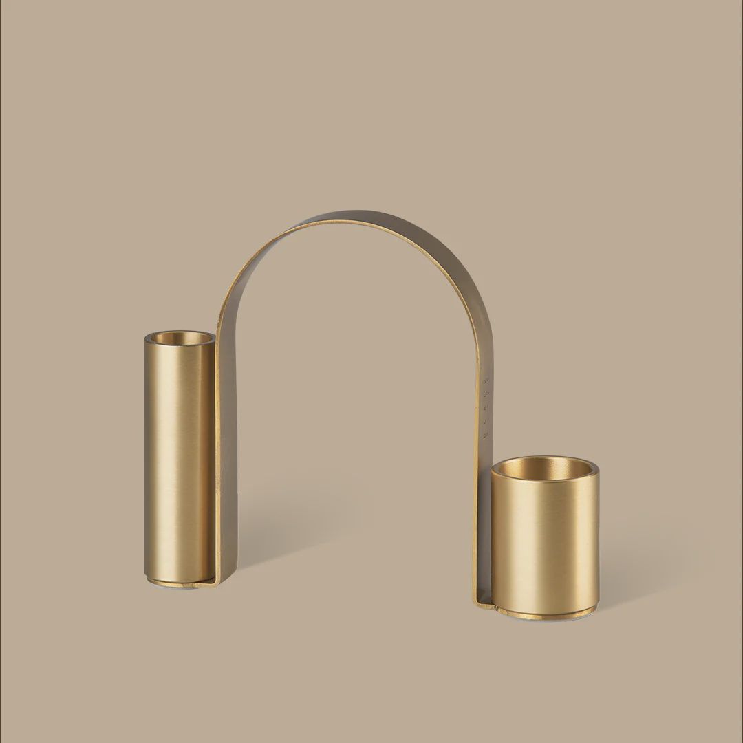 Arch Brass Holder