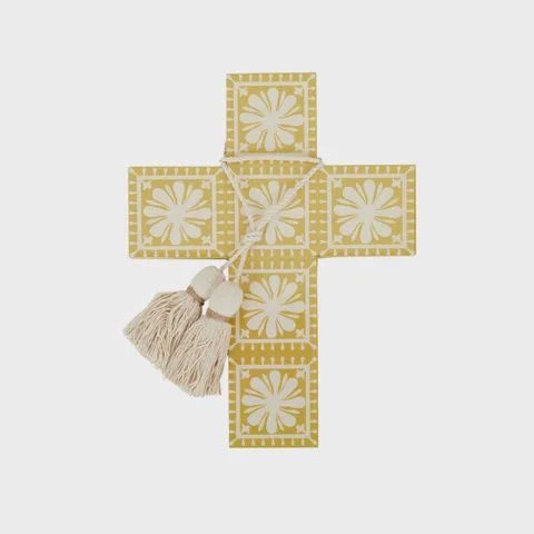 Sophia Wood/Enamel Cross 20x26cm Honey