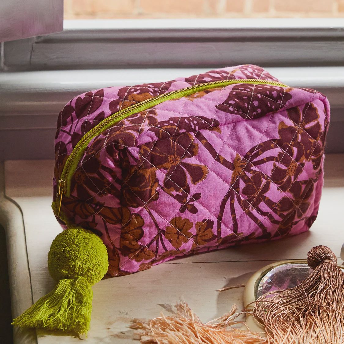 Jeanette Beauty Bag