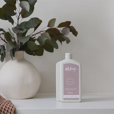 Raspberry Blossom &amp; Juniper Wash Refill