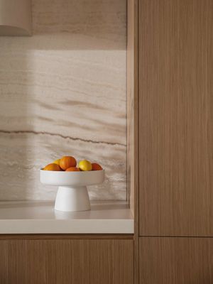 Mona Pedestal Bowl Chalk