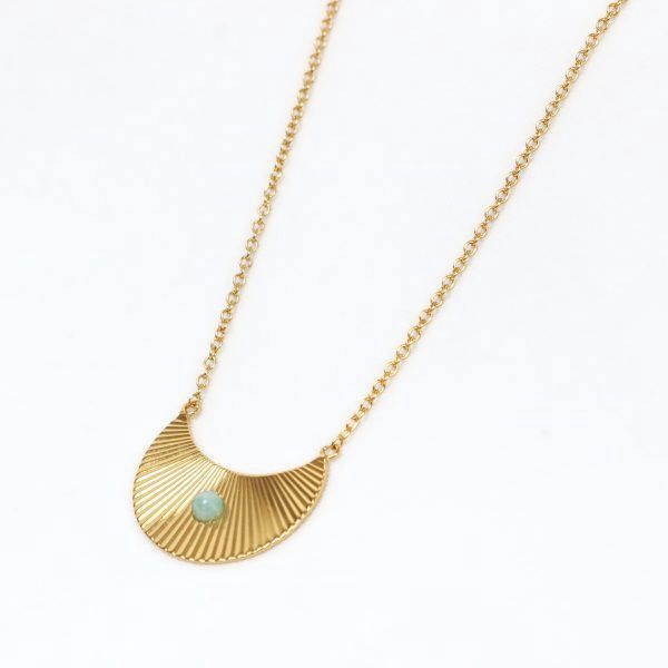 Moon Beam Necklace, Colour: Gold w Green Amazonite