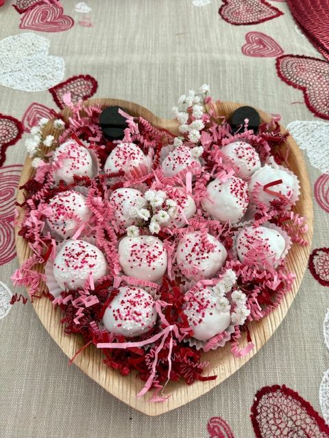 Oreo Cookies & Cream Cake Pops