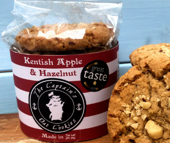 Apple and hazelnut cookies