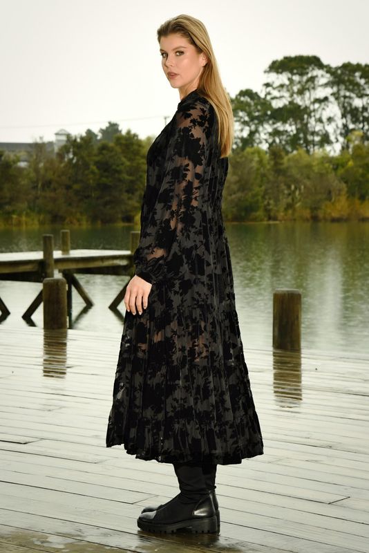 Curate NEVER SAY TIE Dress CT5690