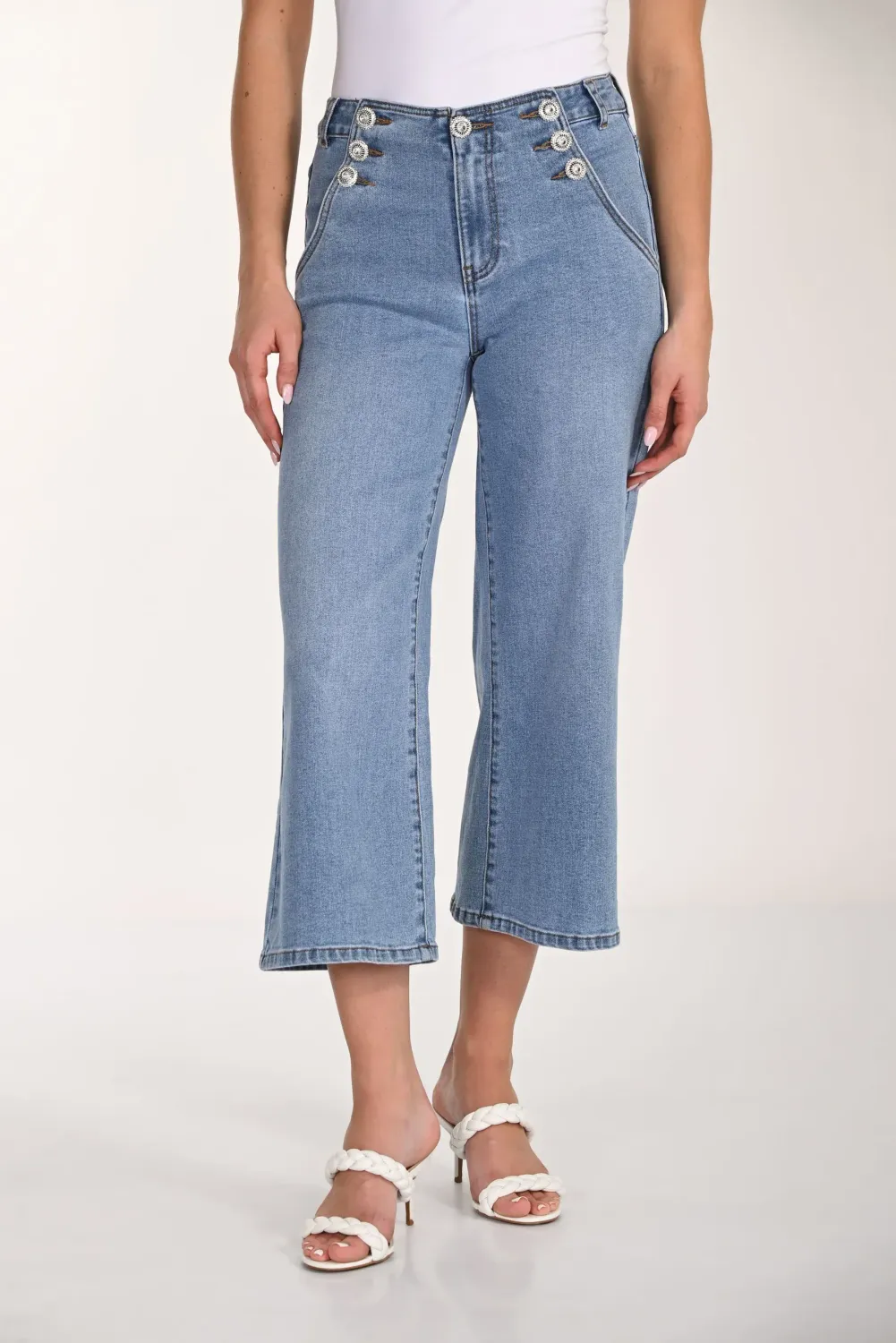 Frank Lyman Denim Cropped Pants 266523