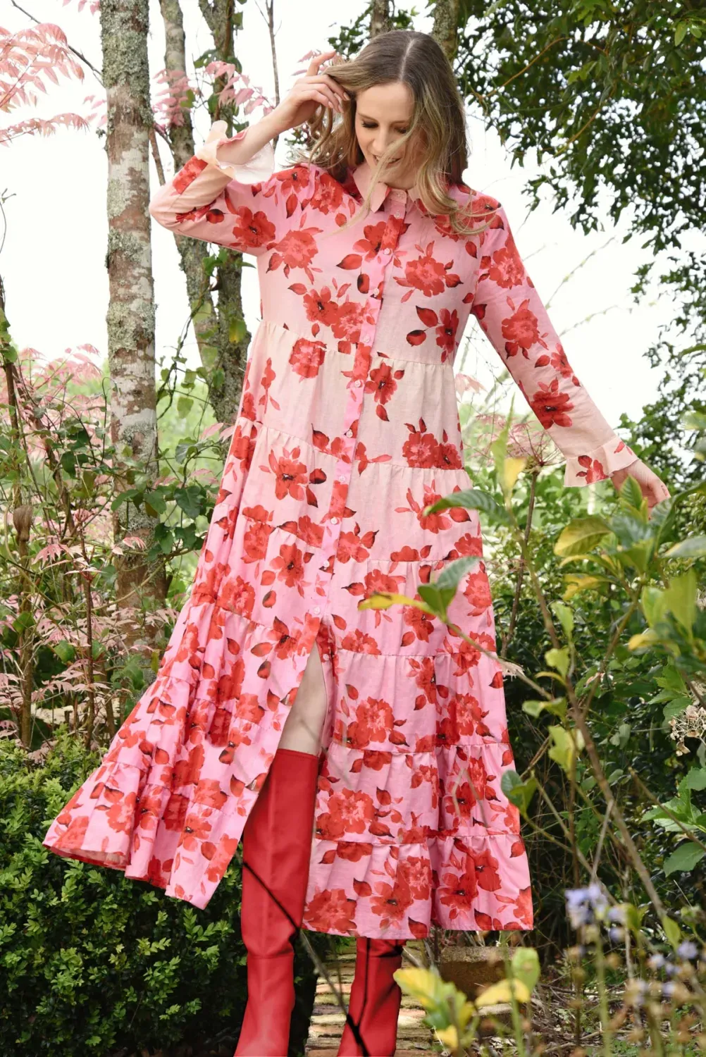 Curate In The Long Dress CT5336
