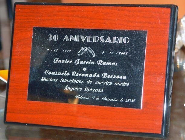 Placa homenaje pequeña