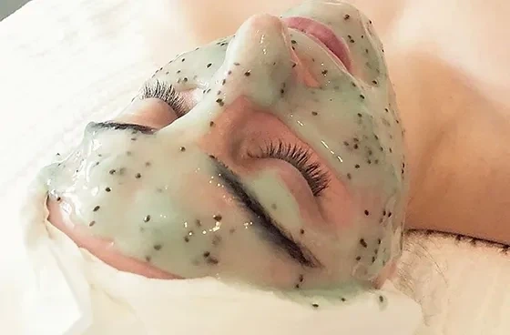Hydro jelly face mask
