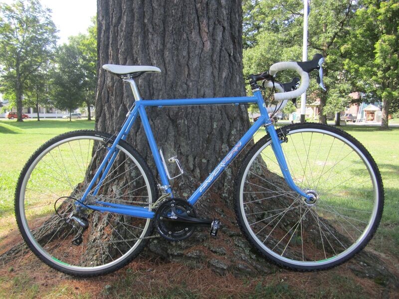 Hinderyckx OUDE VLAANDEREN (Old Flanders) 58cm