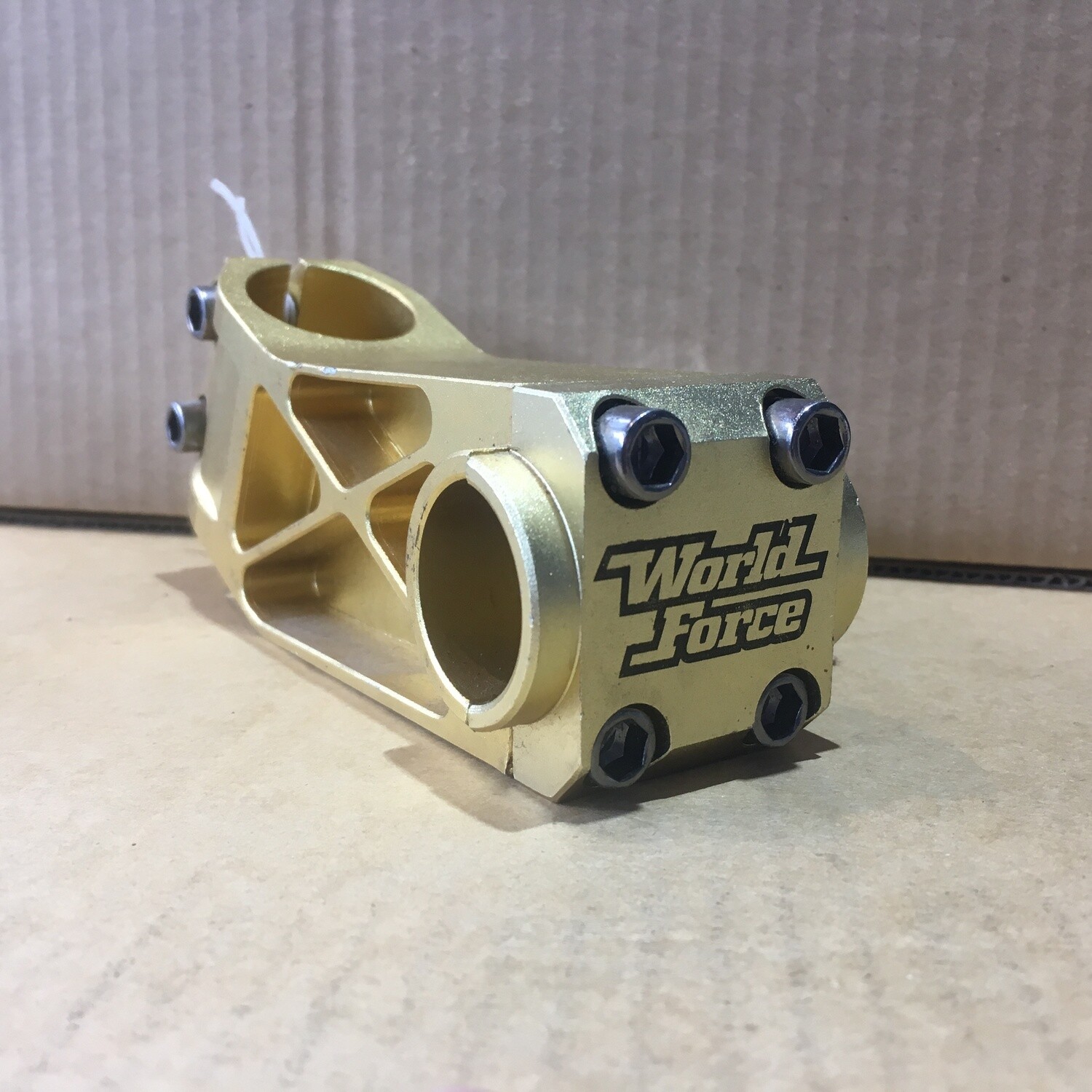 110 x 25.4mm, 1-1/8th Threadless WORLD FORCE Stem, GOLD (3060-219), NOS