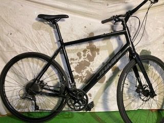 Used 61cm Jamis Renegade A1 customized flatbar