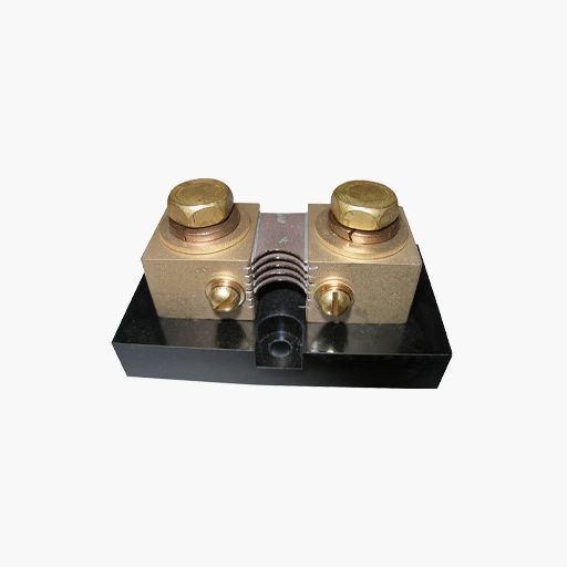 MidNite Solar MNSHUNT, 50mV/500A Includes Taptite Mounting Screws