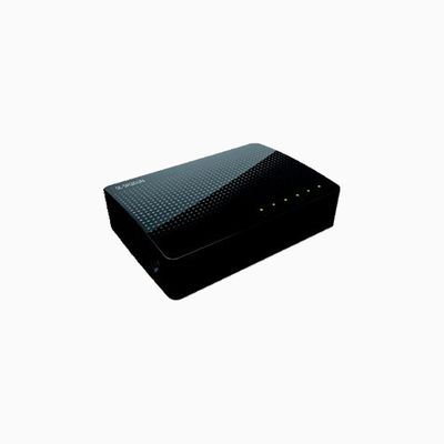 UltraTech 0E-5PGIGUN 5-Port Gigabit Unmanaged Ethernet Switch