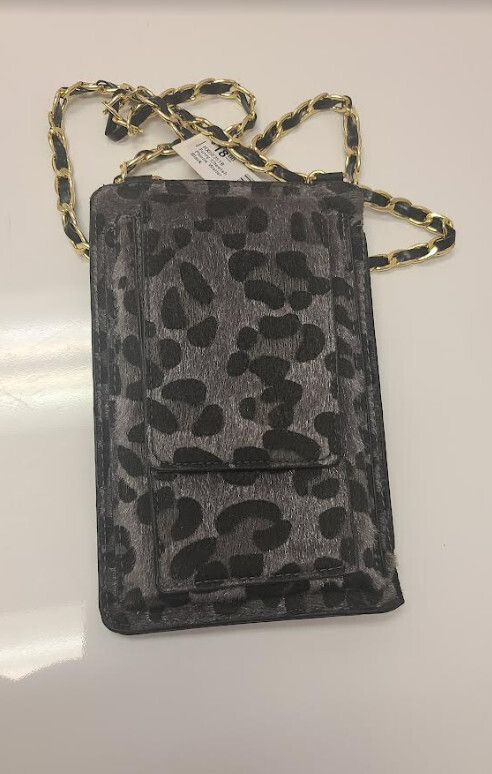 HX00351B   Furry Cheetah Phone Wallet Black