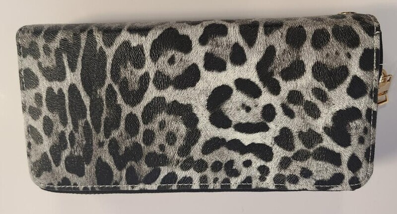 W02OT-LEO-BKLEO   Leopard Print Wallet   Blk/Wht