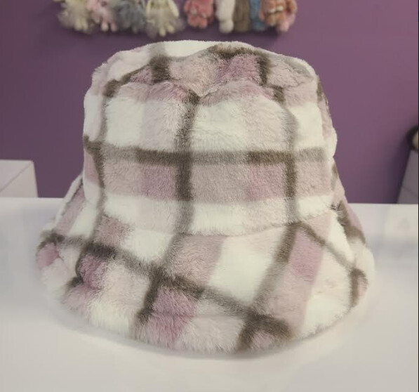 CW117   Fur Plaid Bucket Hat   Color:Blush