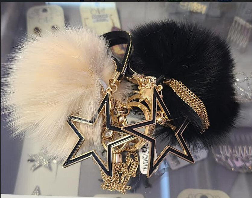 EK599   Star Tassel w/ Pompom Key Chain   Color:Asst