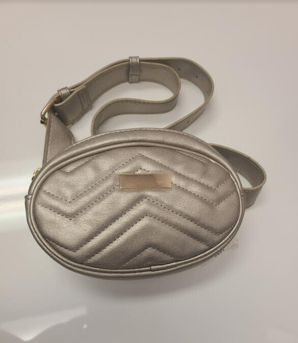 BT02106P   Oval Fanny Pack
