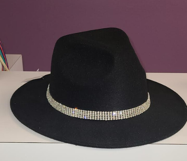 FY300   Felt Fedora Hat w/ Rhinestones Black