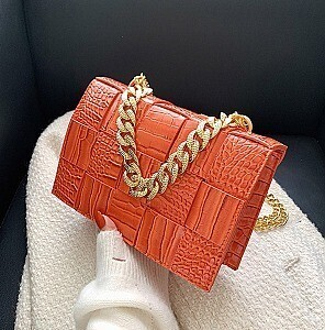 Crocodile Chain Strap Shoulder Messenger Bag   Brown