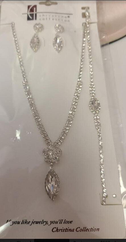 S19587 Teardrop Rhinestone Teardrop Necklace w Bracelet Set Silver