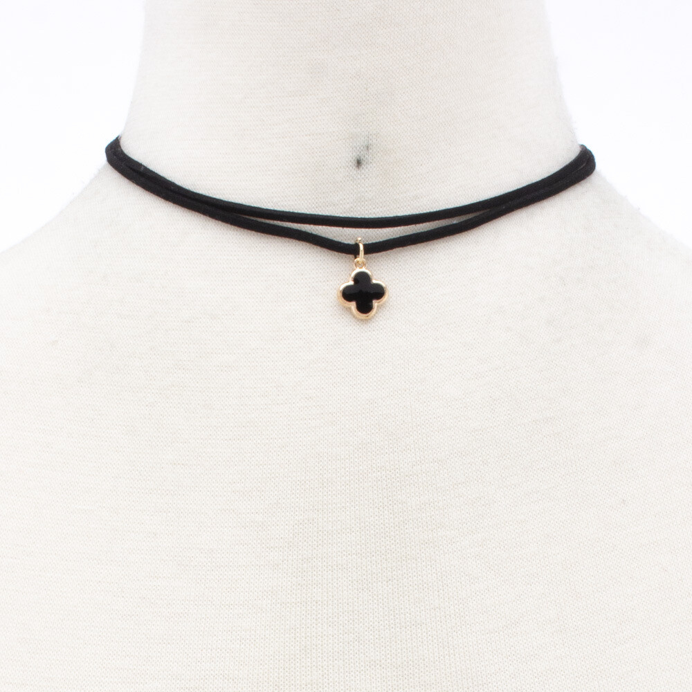 N-38102   Flower Pendant Choker   Black