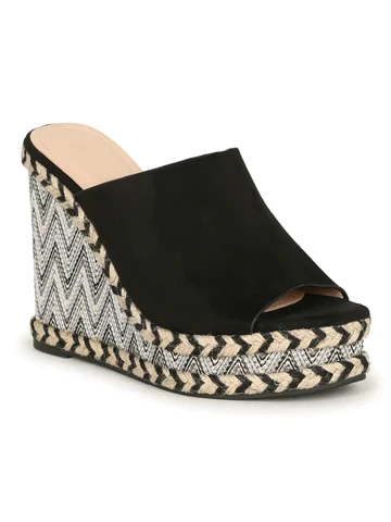 Iann-9   Wedges  