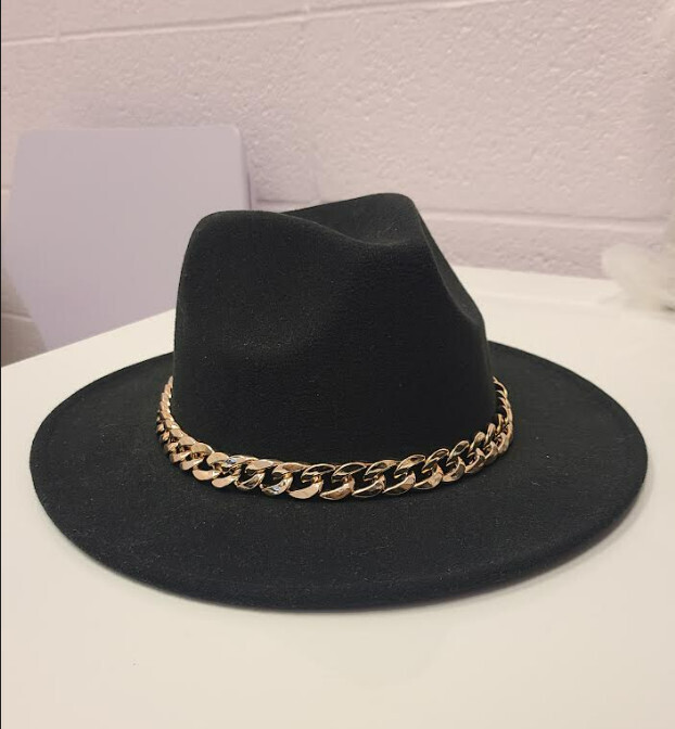 Felt Fedora Hat w/Chain, Color: Black