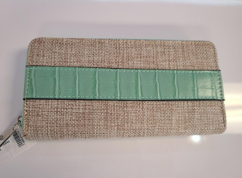 HW00733  Woven Wallet
