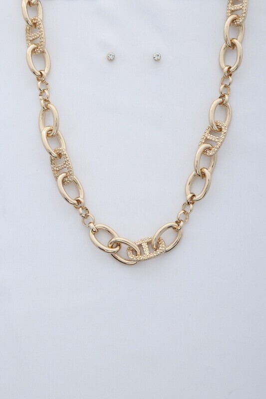 Ane-7187   Crystal Oval Link Metal Necklace