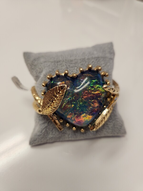 Blue Heart Clasp Bracelet   Gold
