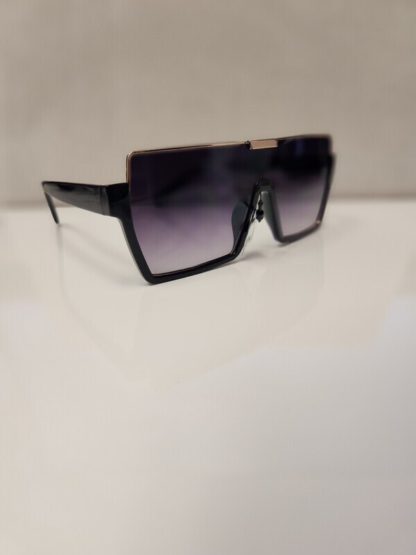 NG-AS750   Chic Shield Square Sunglasses